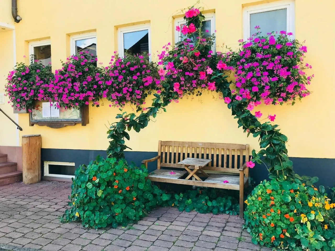 Hotel Zum Engel Mespelbrunn 3*,  Tyskland